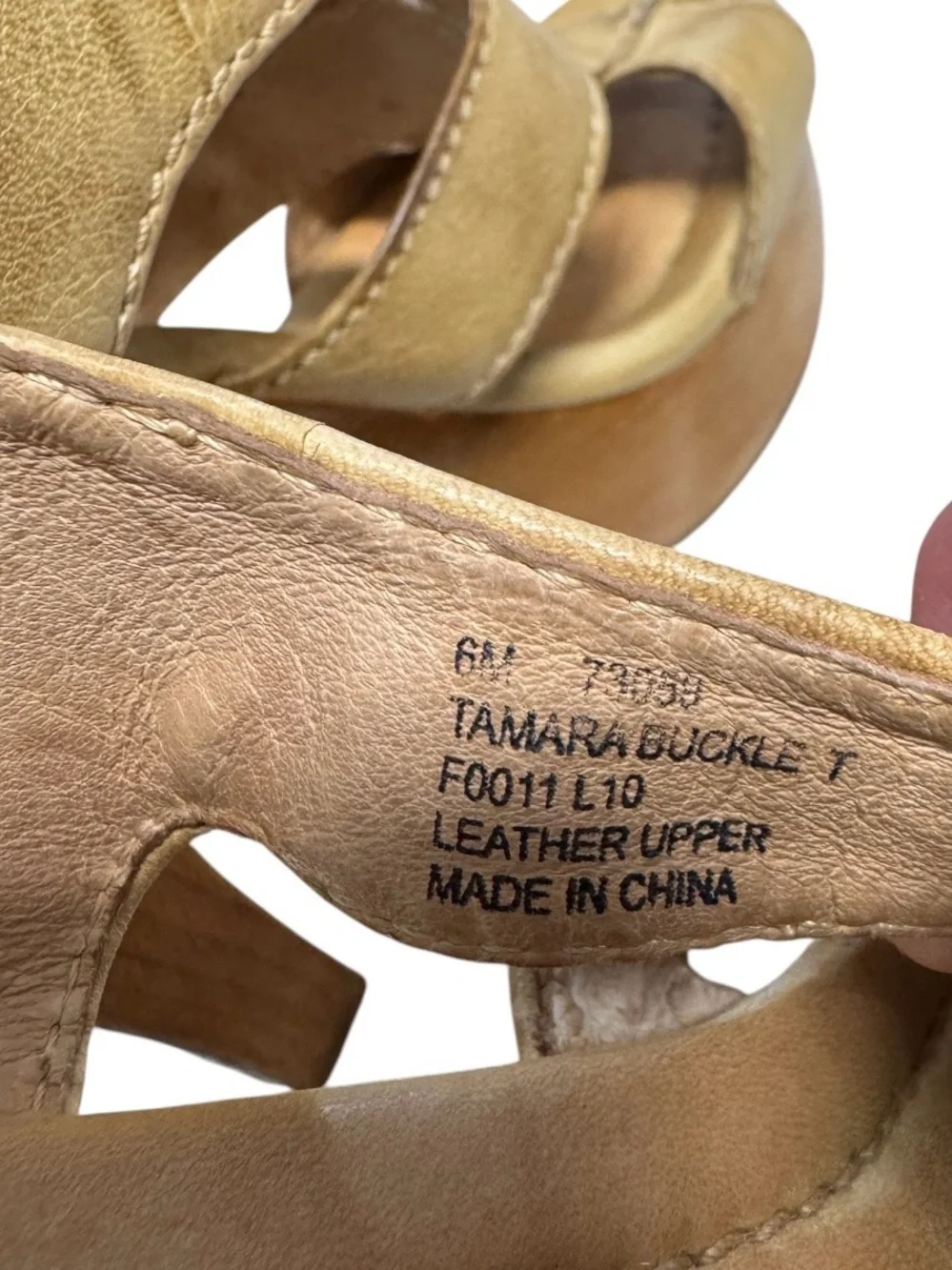 Frye Tamara T Buckle Yellow/ Natural Platform Sandals Vintage Size 6